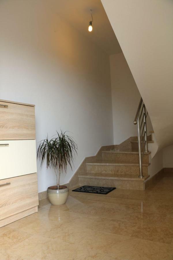 Apartmani Jadranka Stari Grad Kültér fotó
