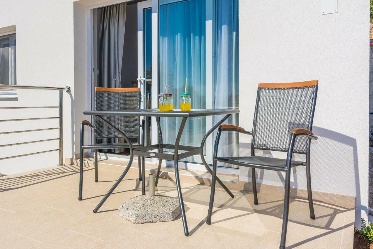 Apartmani Jadranka Stari Grad Kültér fotó