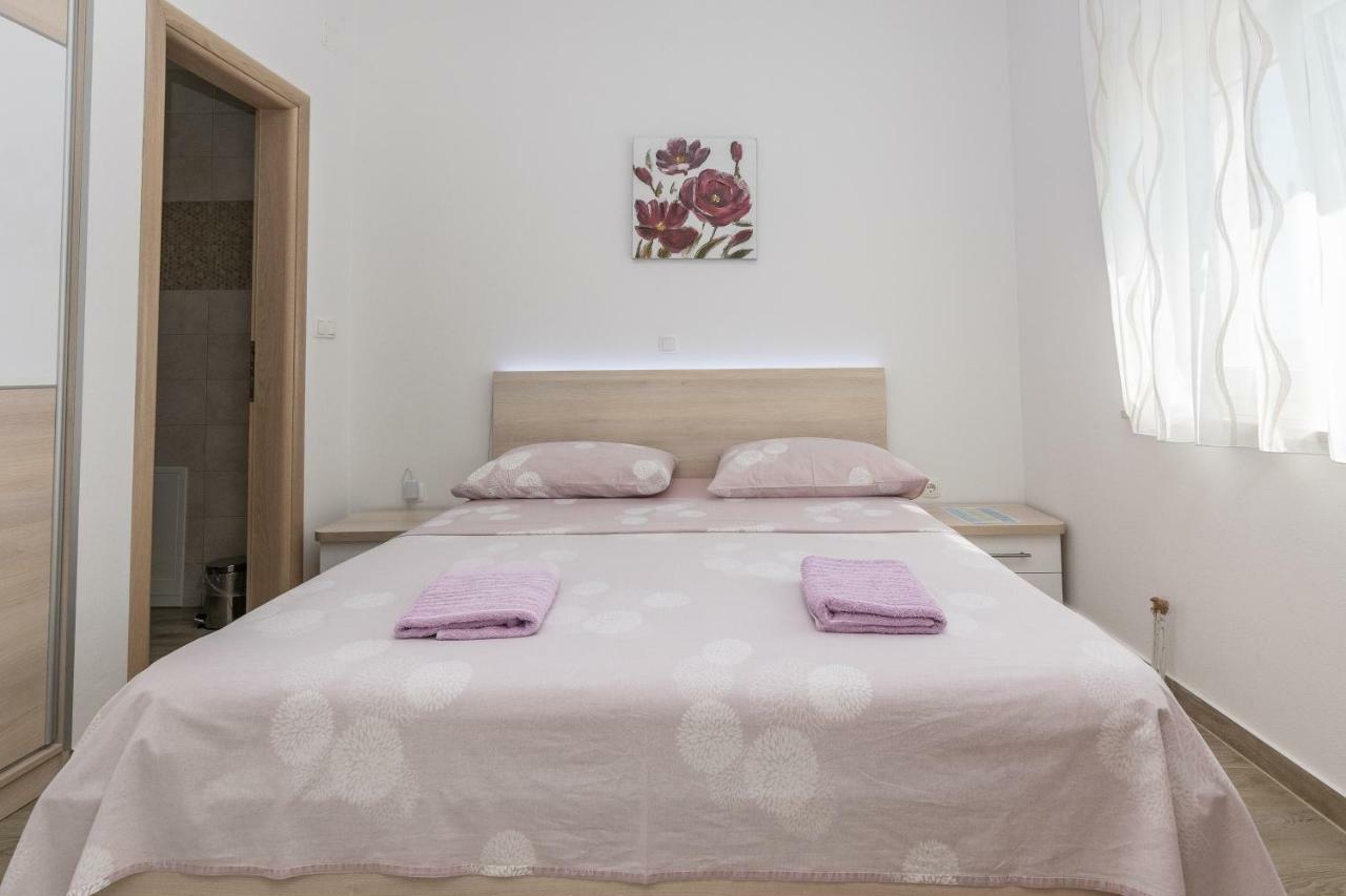 Apartmani Jadranka Stari Grad Kültér fotó