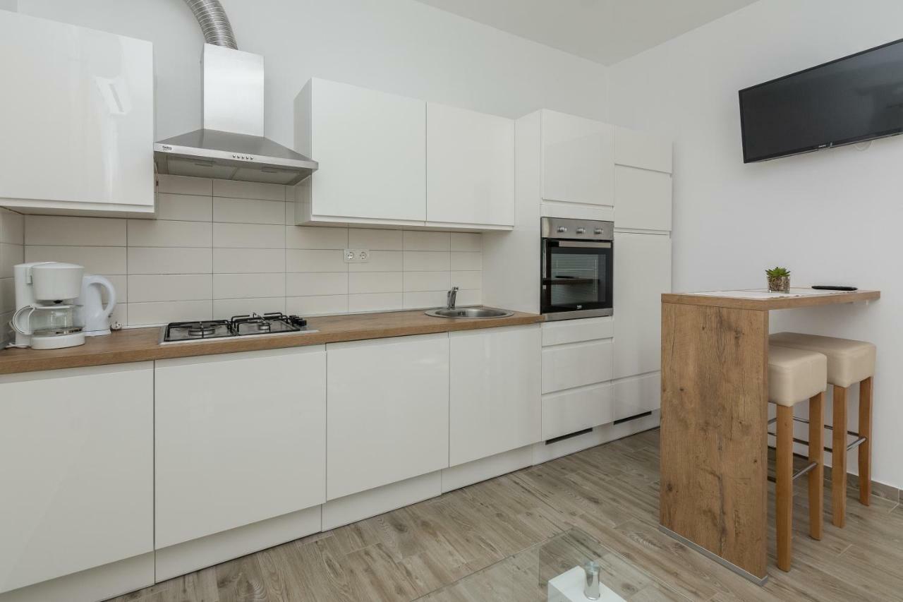 Apartmani Jadranka Stari Grad Kültér fotó